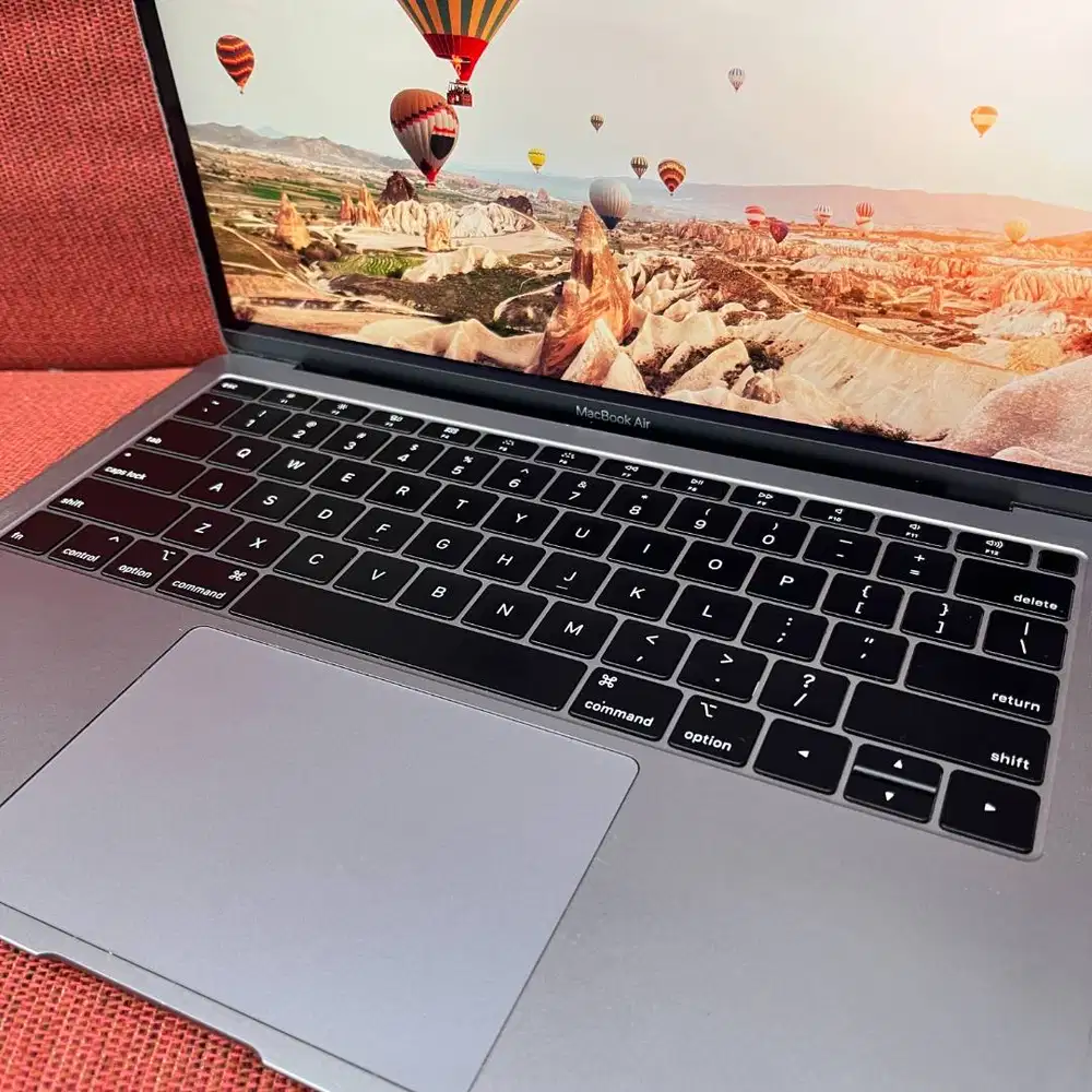 MacBook Air Retina 13 inch 2018 RAM 8GB SSD 256GB