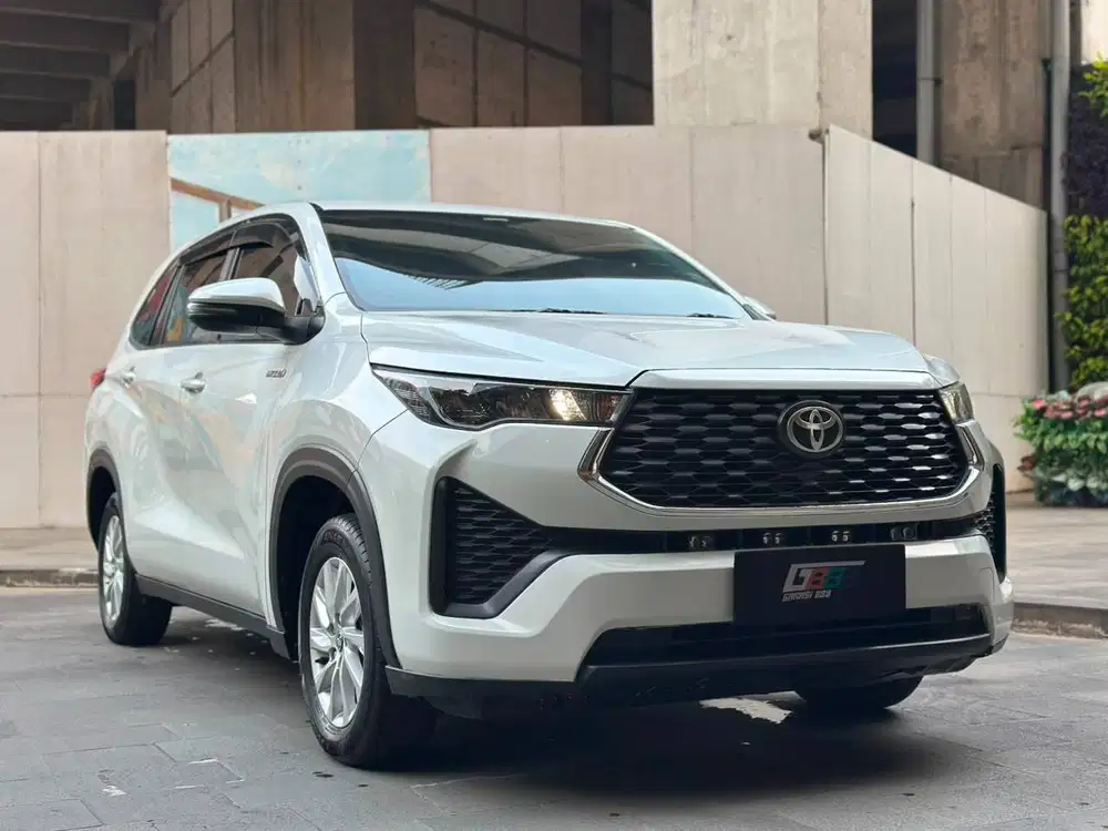 TOYOTA INNOVA ZENIX G HYBRID 2.0 AT 2023