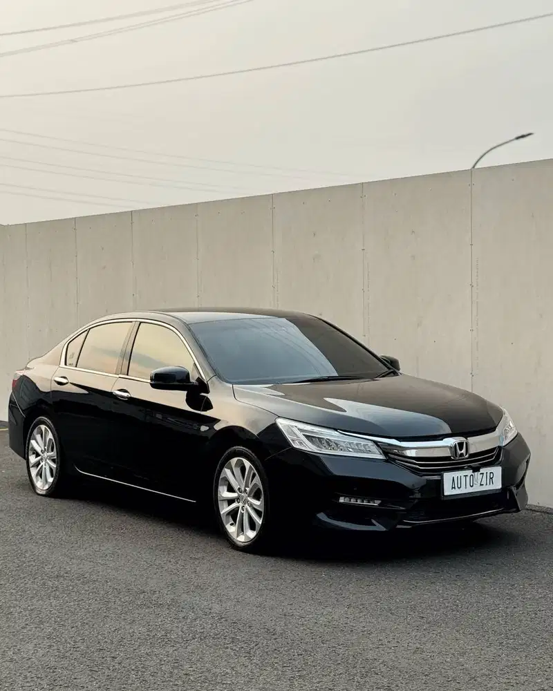 Honda All New Accord VTIL Hitam 2016 Tdp Murmer Ori Menarik Bu Baru Ok