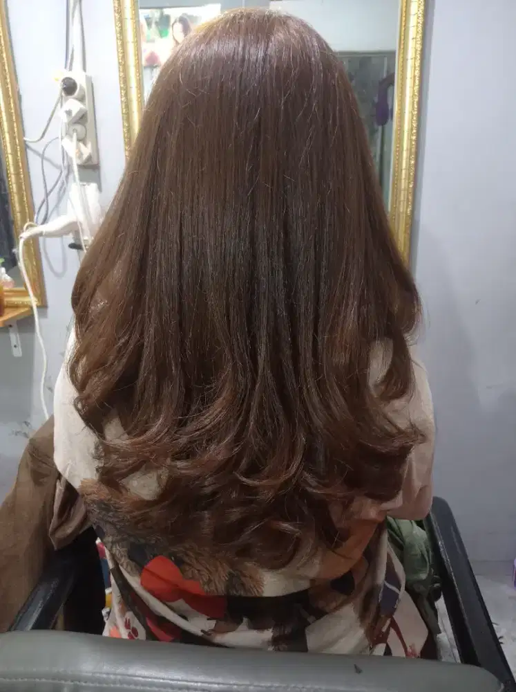 Loker kapster salon .atau  terapis creambath
