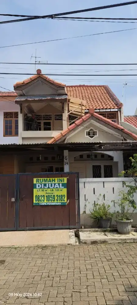 Rumah Siap Huni, 2 lantai, 3 Kamar, Lokasi Strategis