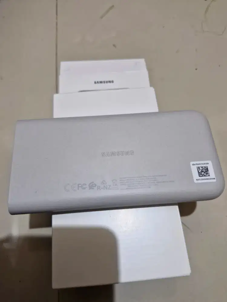 Power bank asli samsung