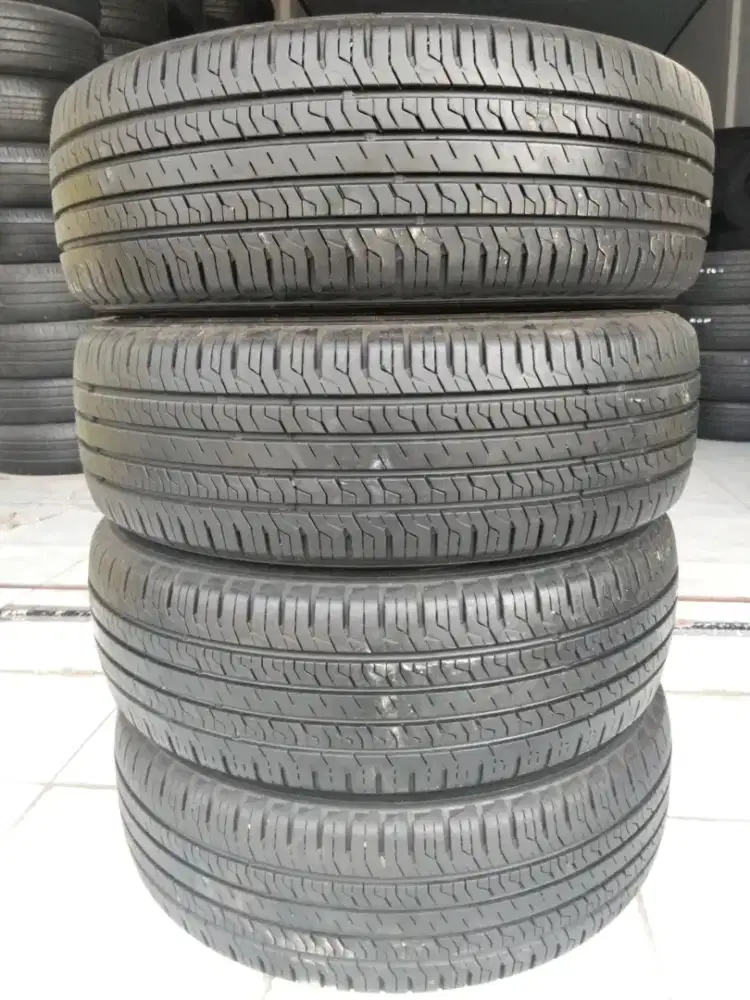 225/65R17.. merek Achilles