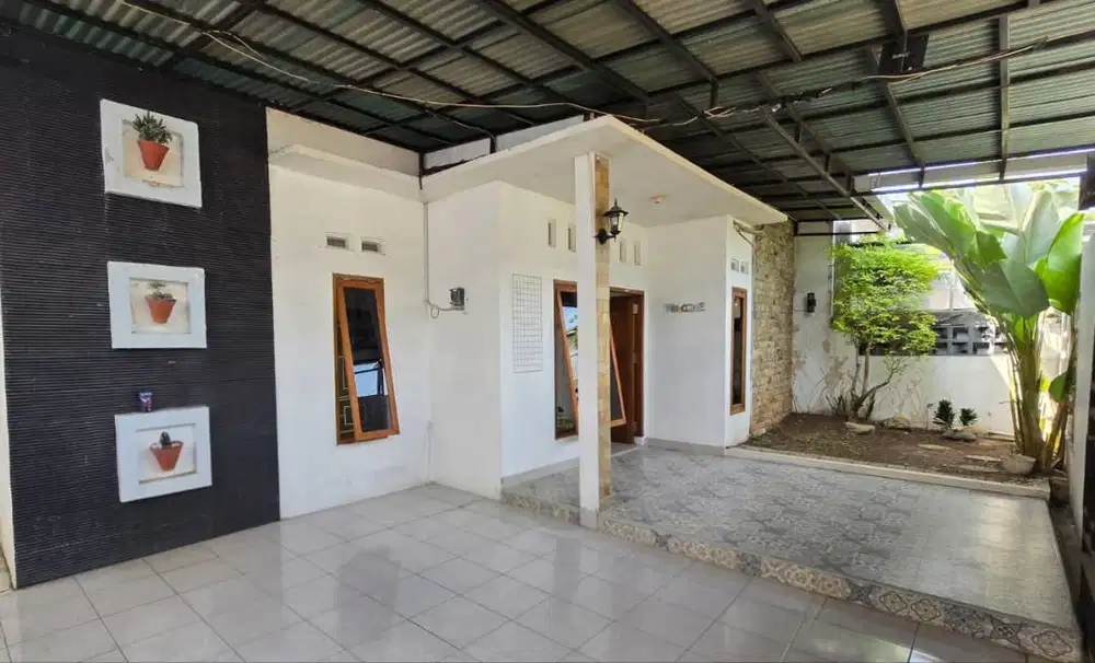 DIJUAL RUMAH SIAP HUNI DAN NYAMAN DI PERUM ISTANA ARYAMUKTI PEDURUNGAN