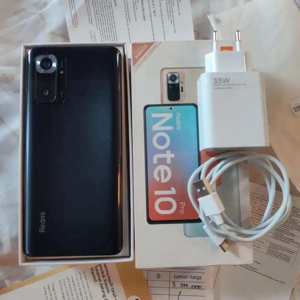 Redmi Note 10 Pro, 8/128, komplit, Rp 1,1 nego, kena IC nya, cod halat