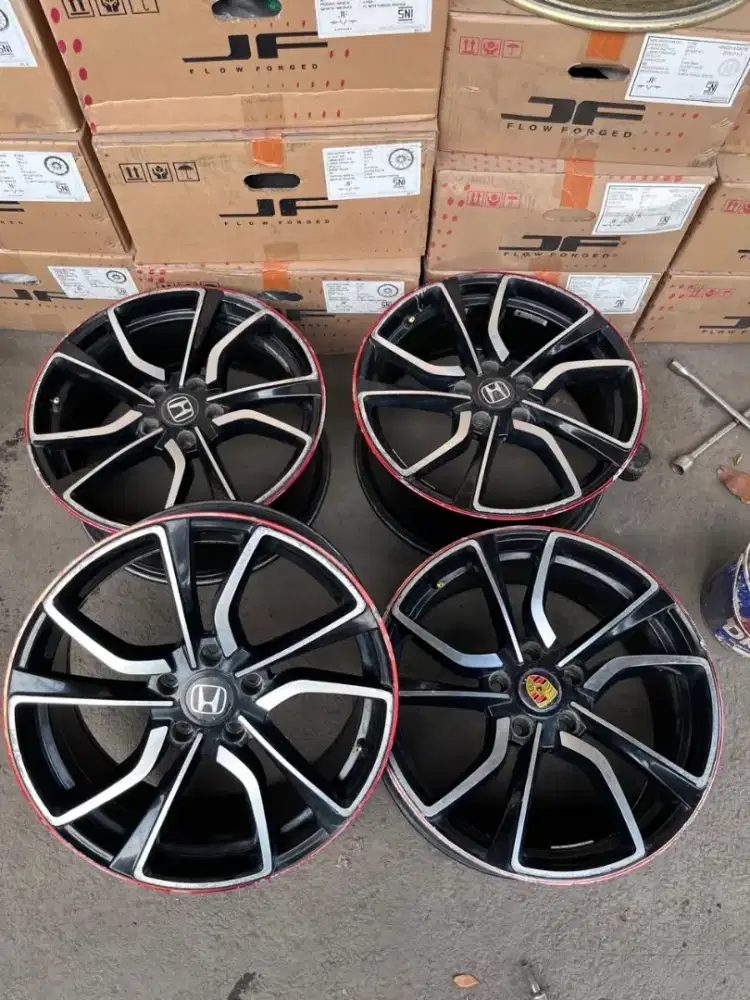 Rep OEM Honda Civic type-r ring 18x8,5 pcd 5x114,3 4pcs
