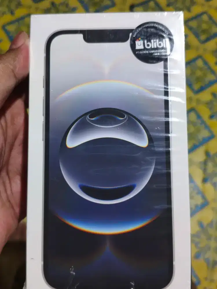 Iphone 16e white