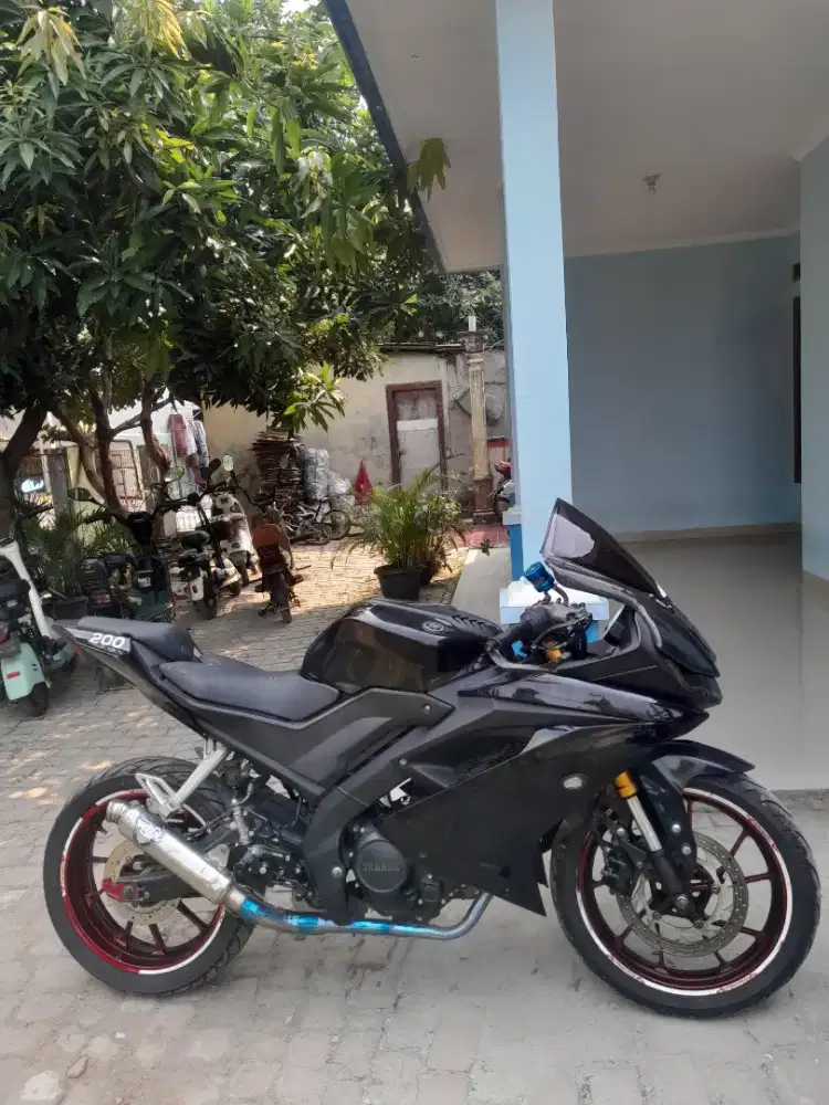 YAMAHA R15 V3 2018