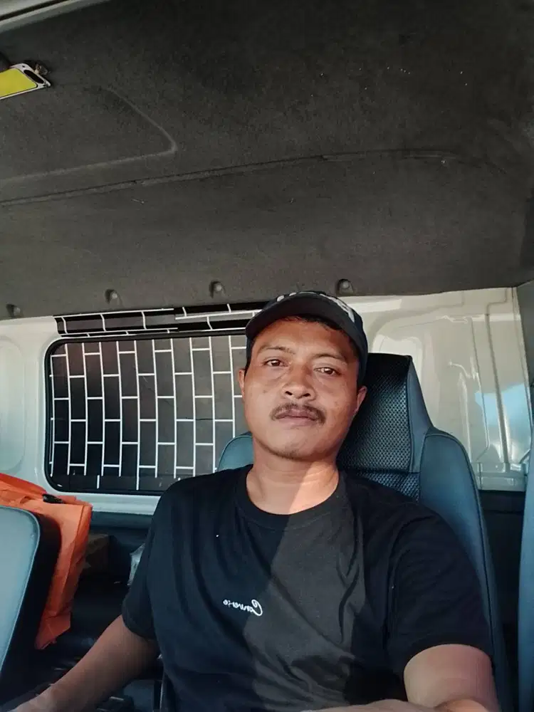 Sedang mencari kerja posisi driver