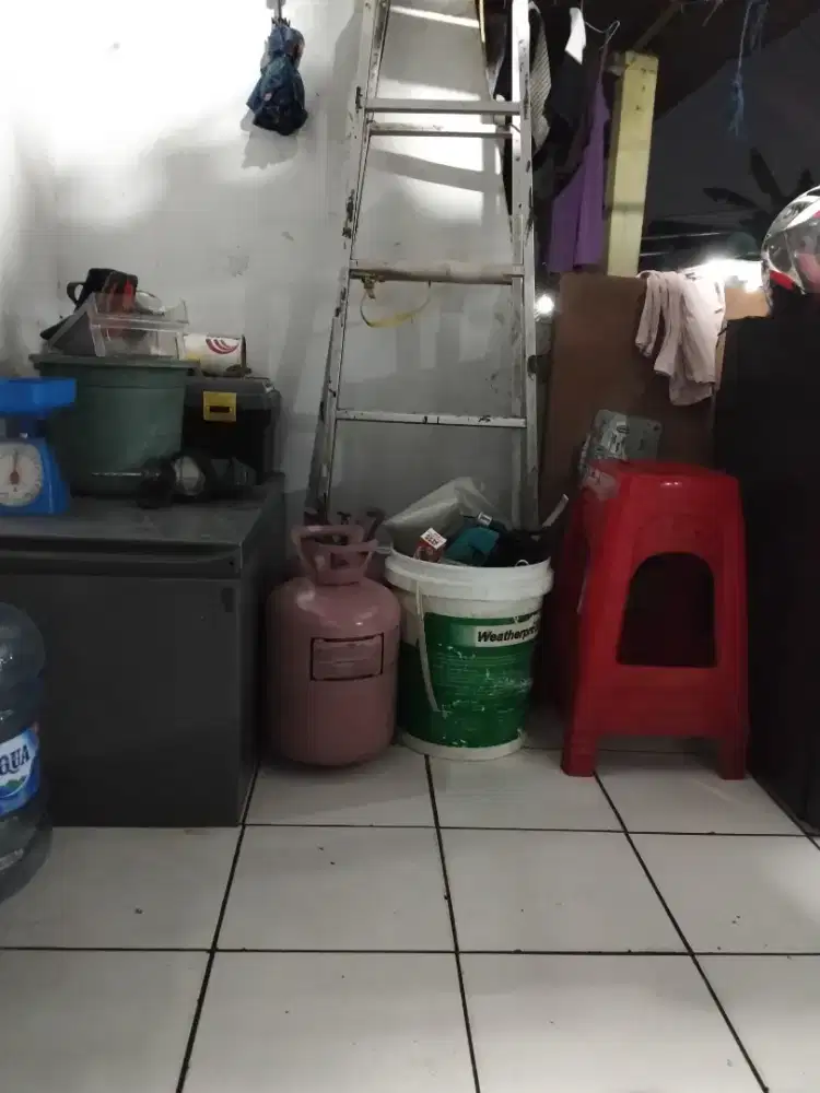 Menerima service AC ,kulkas ,mesin cuci dll