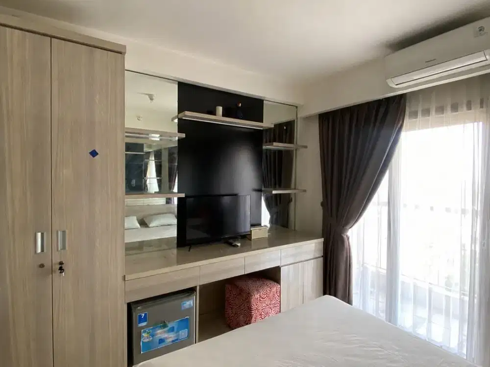 GRATIS Tagihan IPL dan Parkir Golden Tulip Apartemen Studio Furnish