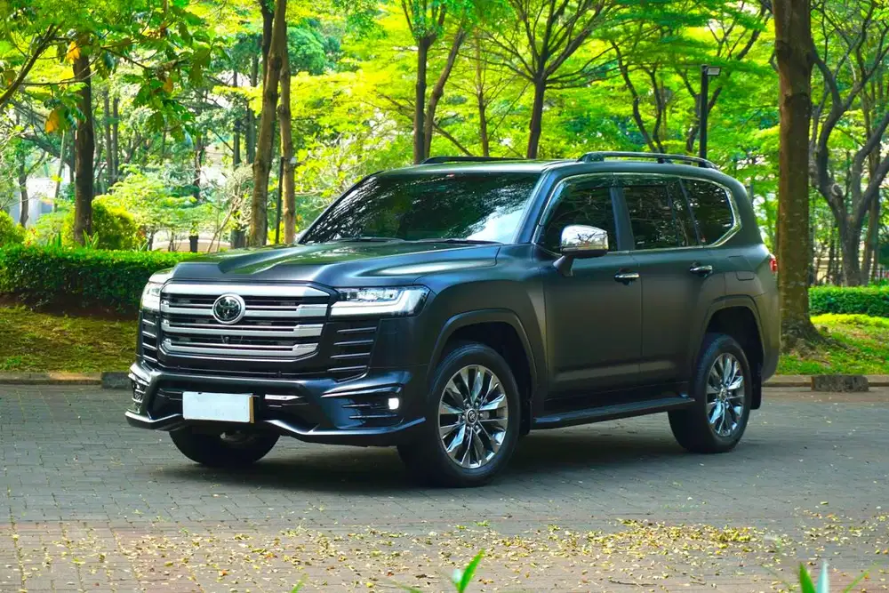 Toyota Land Cruiser 300 VX-R 4x4 2023