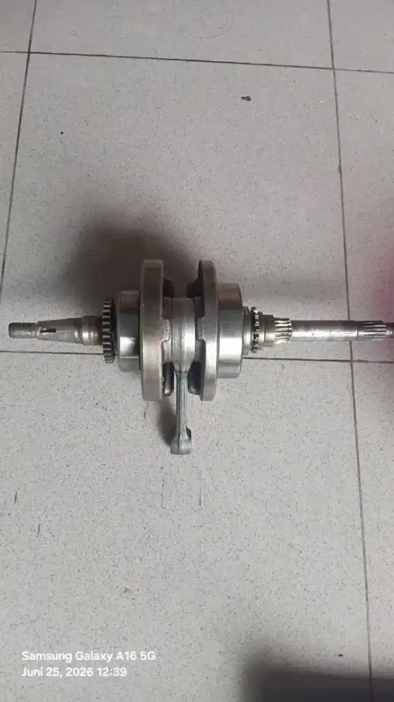 Sparepart bekas