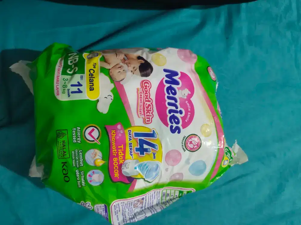 PAMPERS NB-S merries