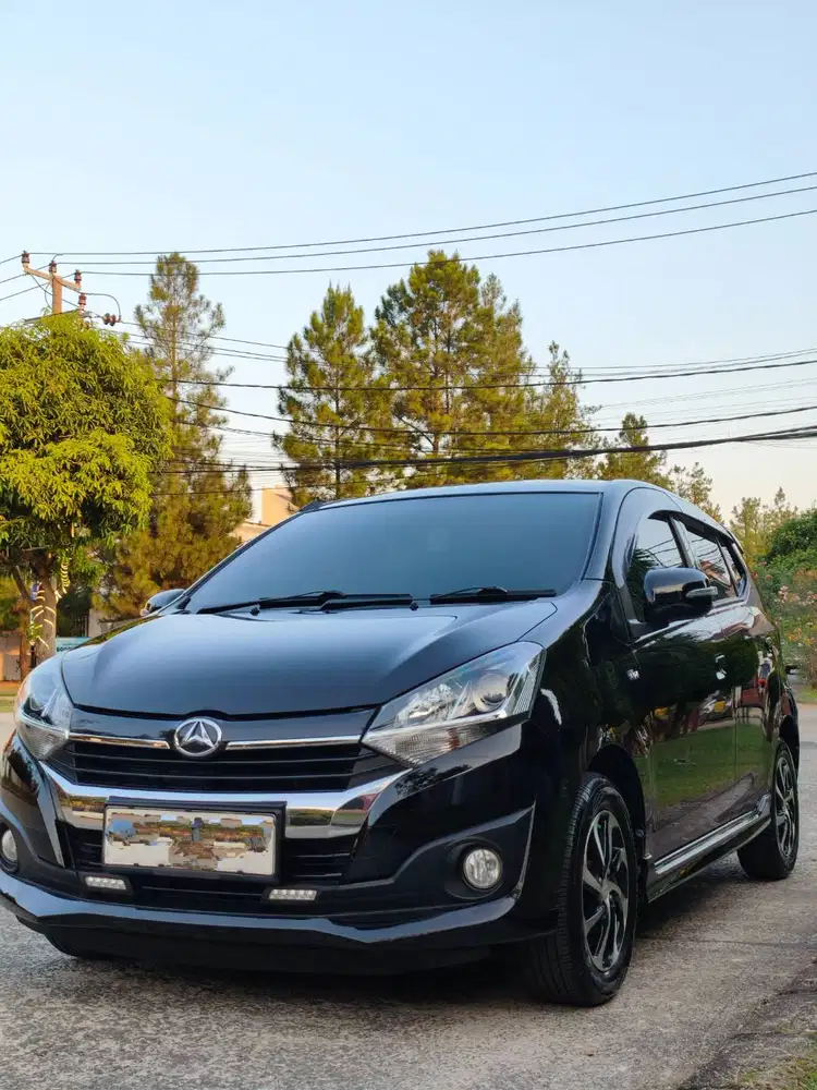 Daihatsu Ayla R 1.2 automatic setara Toyota Agya TRD Sportivo