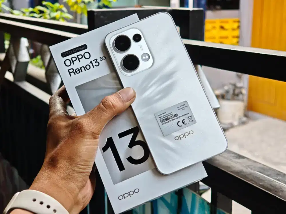 Oppo Reno 13 5G 256GB like new