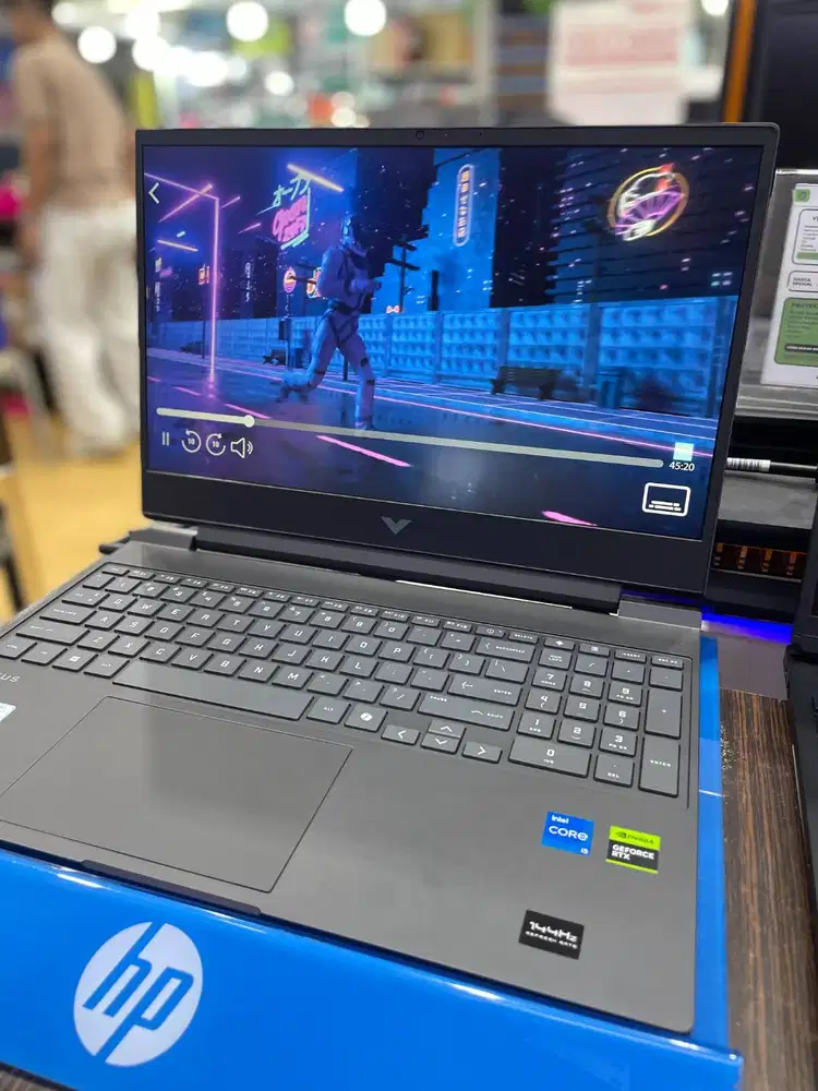 Laptop game HP Victus 15-FA2900TX Intel i5-14450HX 24GB SSD 512GB 15,6
