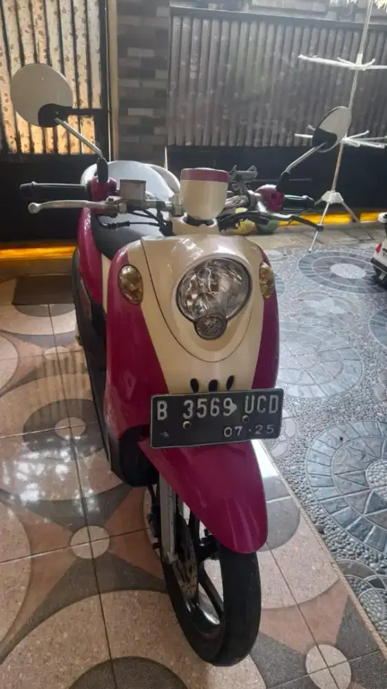 Dijual Yamaha Fino karbu 2013