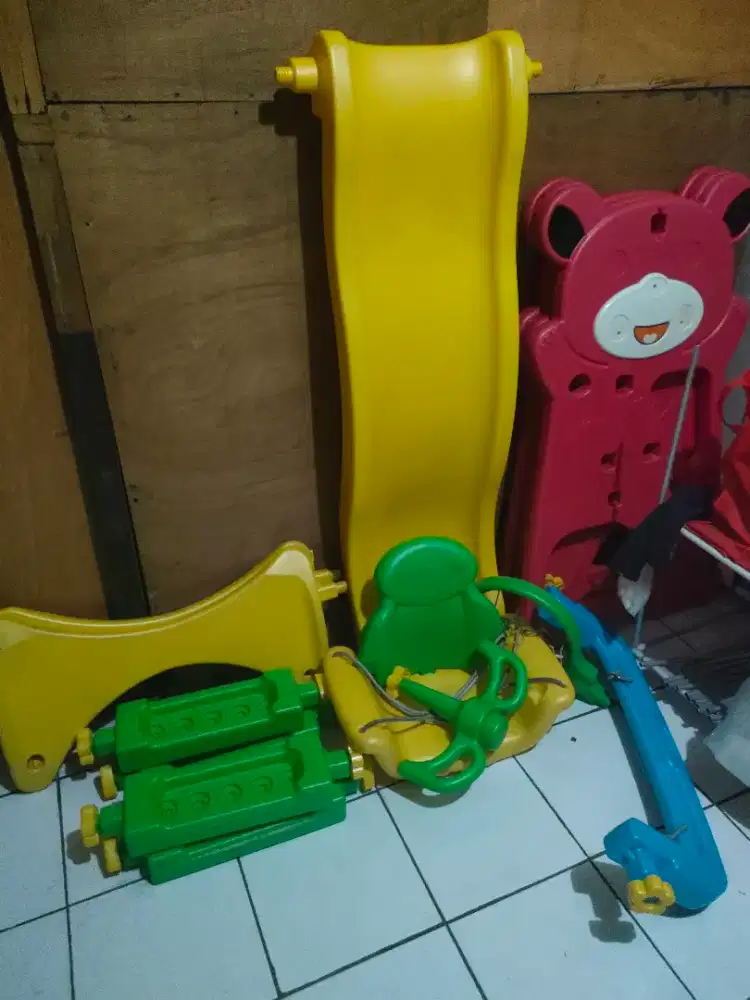Ayunan dan perosotan