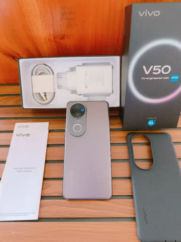 Vivo V50 5G 12/256 Mulus Fullset Ori Garansi Panjang