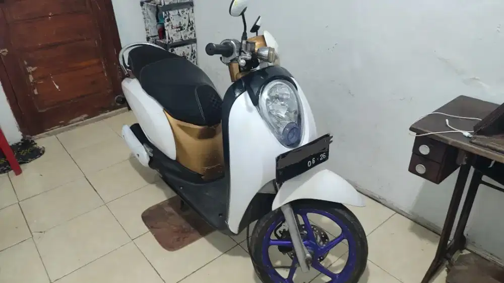 Scoopy karbu 2011