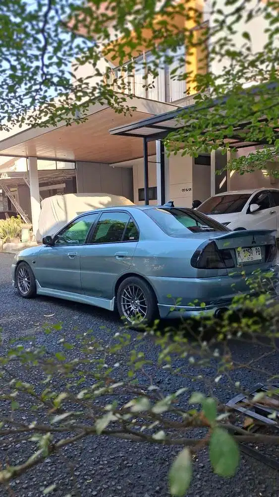 Mitsubishi Lancer 1997 Bensin
