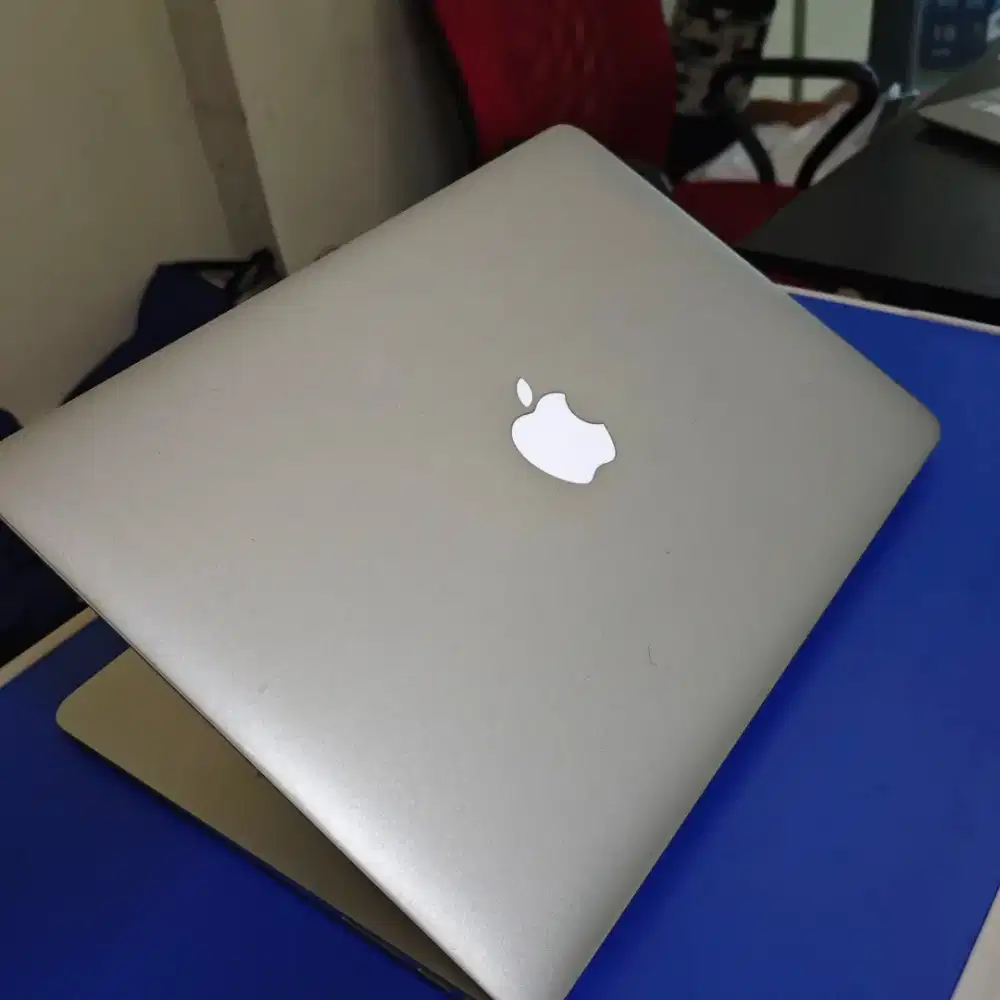 Macbook Air 13inch 2017