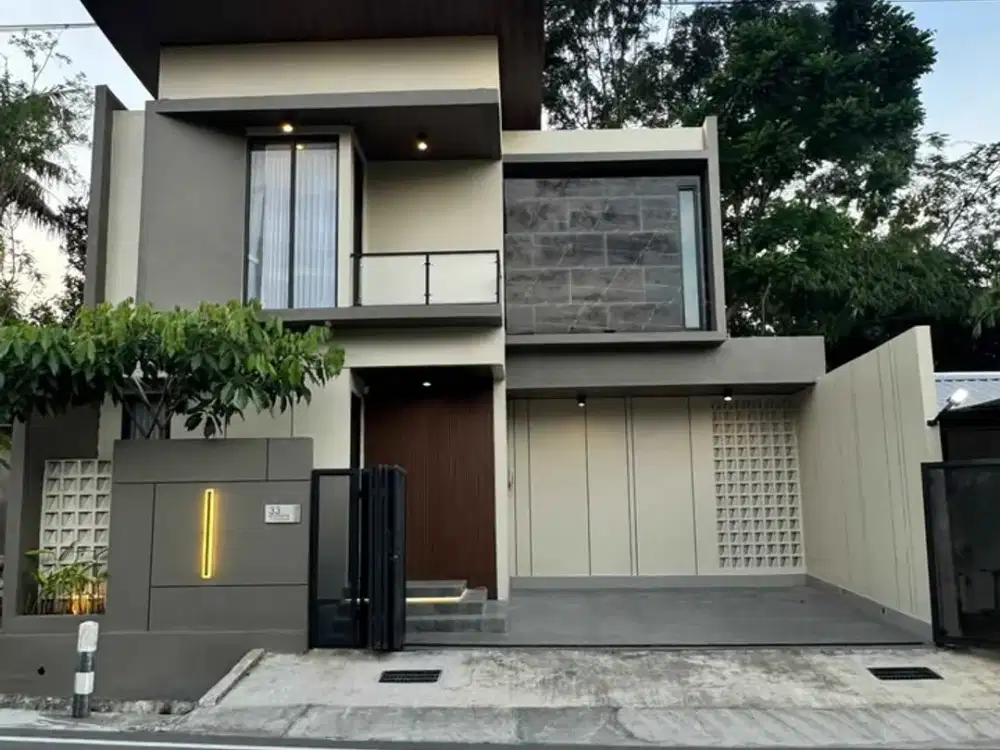 Dijual rumah cantik full furnishead 2 lantai siap huni di Jalan Kapten Haryadi  sleman yogyakarta