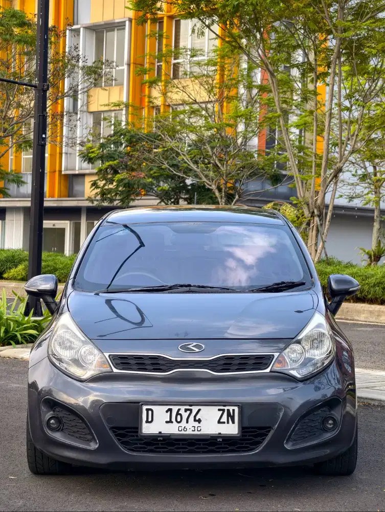 Kia Rio se matic 2014 grey