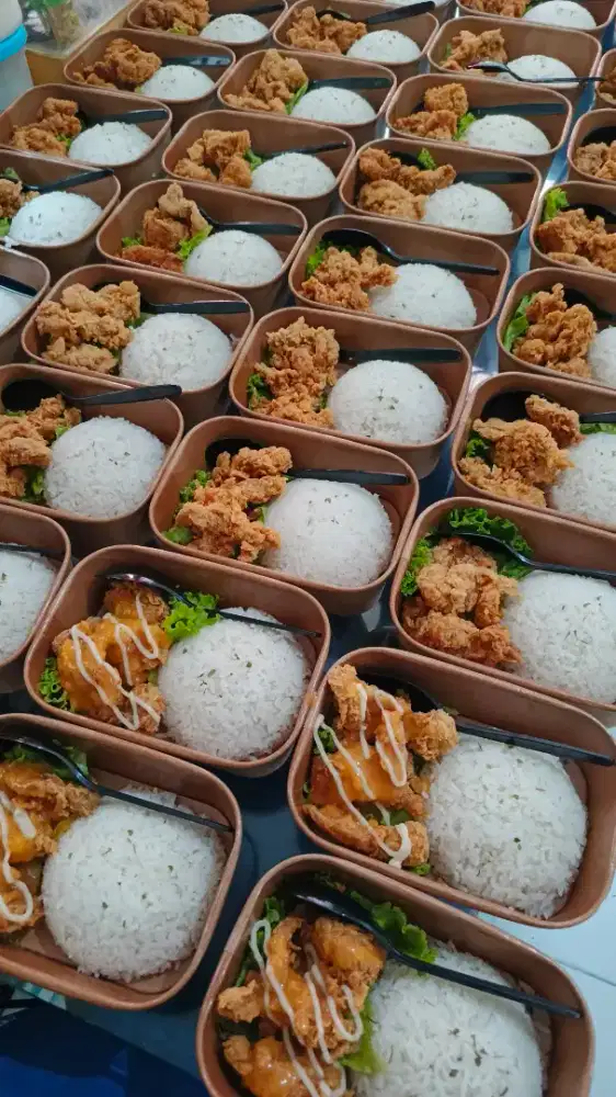 LOWONGAN KERJA – ASISTEN DAPUR / TUKANG MASAK