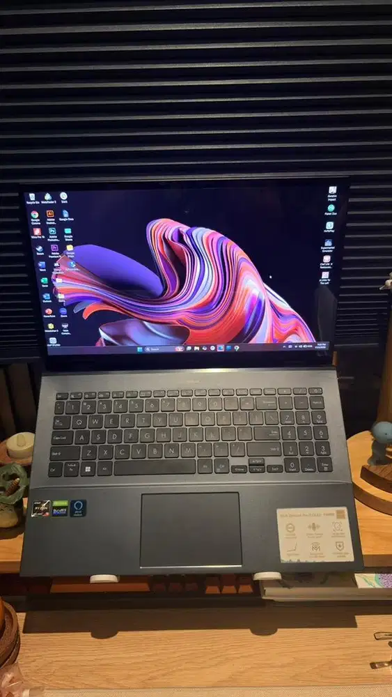 PRELOVED Laptop ASUS Zenbook Pro 15 OLED Touchscreen 15.6 inch