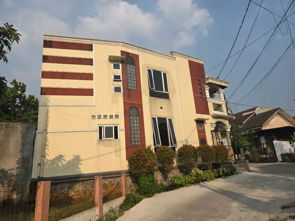 Dijual Rumah 2 lantai di Sawangan, Depok
