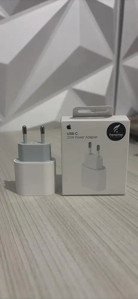 ADAPTOR IPHONE 20 WATT