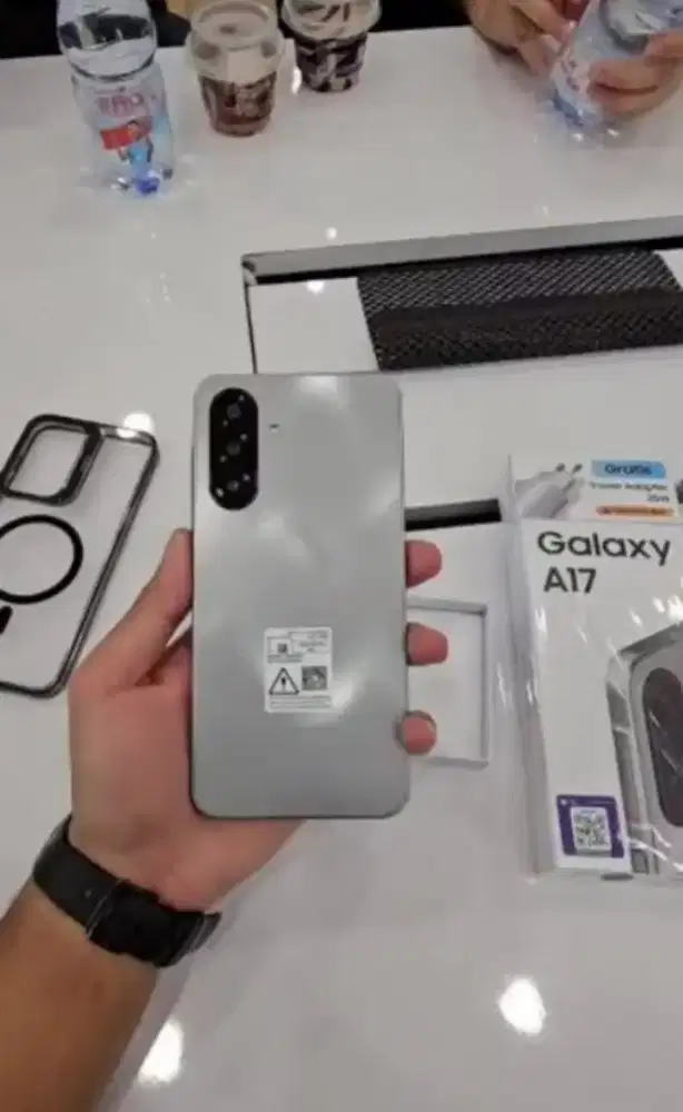 Samsung galaxy A17