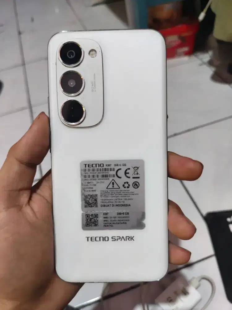 Tecno spark 40 pro + 4G