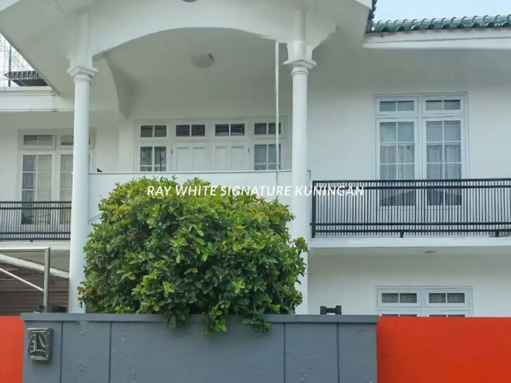 Dijual Rumah 2 Lantai Siap Huni di Jl. Elang Malindo Cipinang Melayu