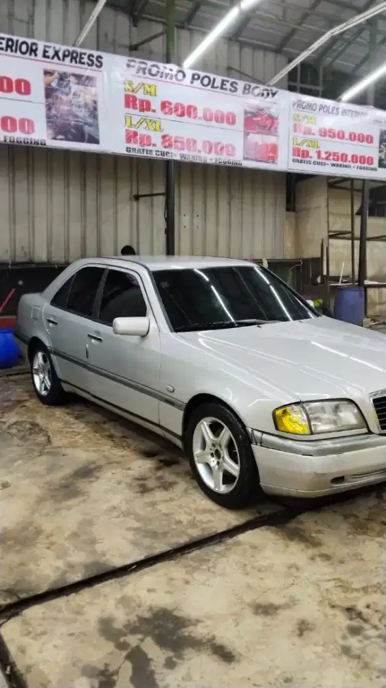 Mercedes-benz W202 C200 1996 Manual