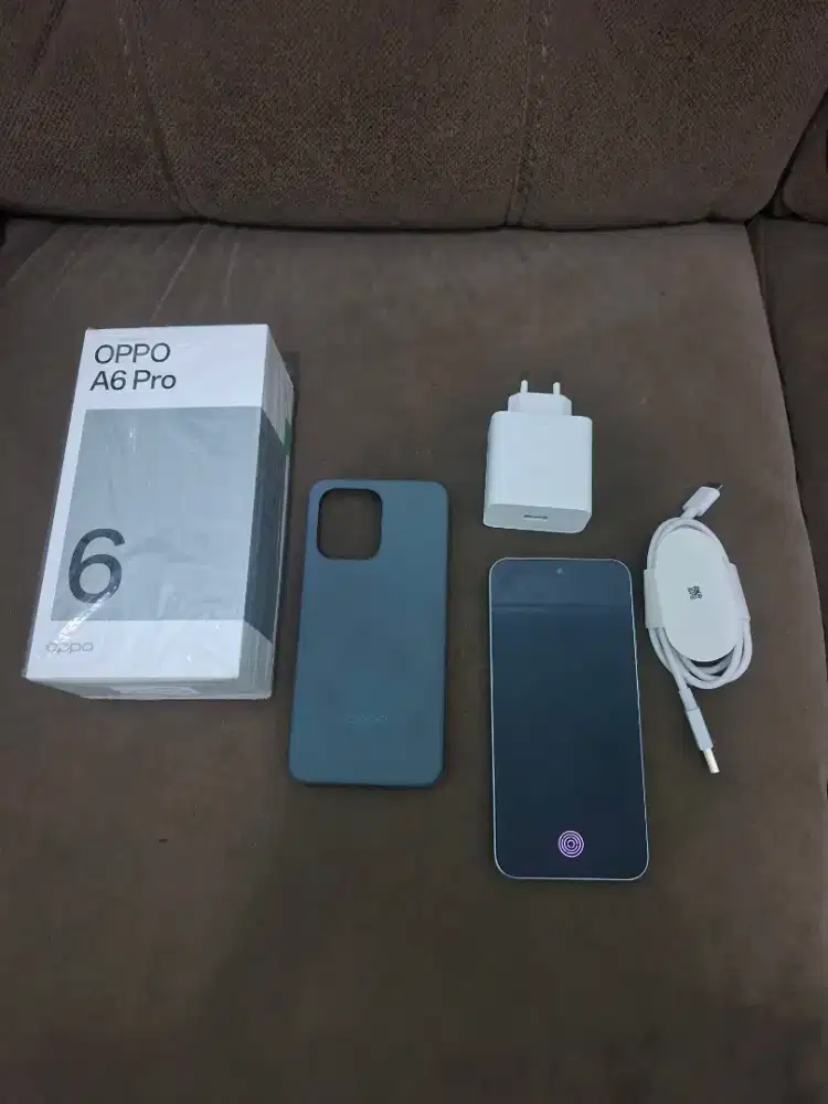 Dijual Oppo A6 pro ram 8/256
Fullset
Like new
Minus pemakaian aja...