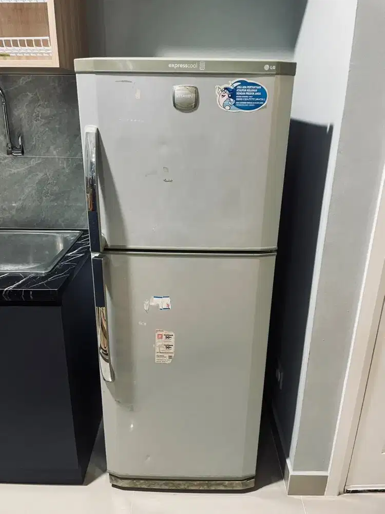 Kulkas LG 2 pintu