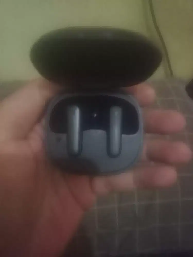 Headset Bluetooth Soundcore R501 Bass Mantap