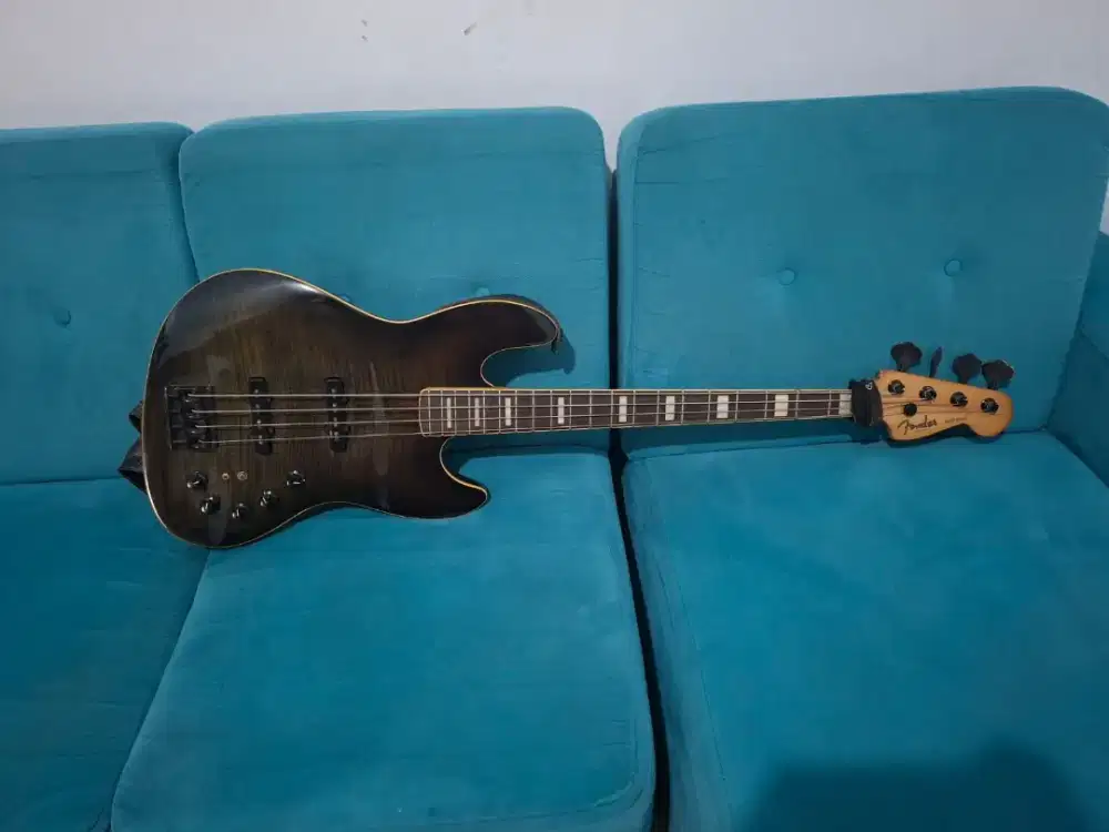 Fender jazz bass MIA custom