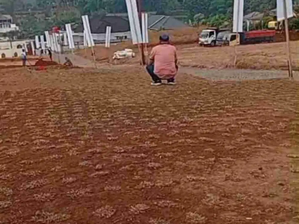DI JUAL TANAH KAVLING PREMIUM DI KAWASAN TUGU PUNCAK.VIEW CITY LIGTH DENGAN PEMANDANGAN GUNUNG GEUDE PANGRANGO