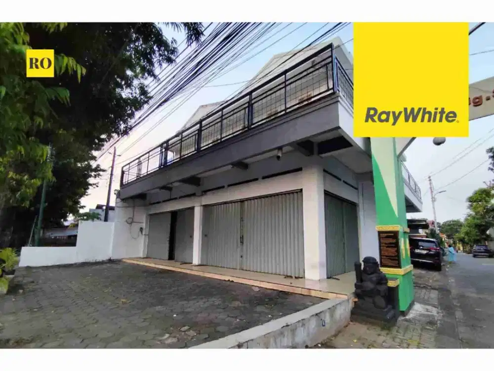disewakan ruko 2 lantai hook,  pandean umbulharjo yogya. Hadap barat timur, parkir 4 mobil, row jln.10 mtr, listrik.5500 W ( 529.ro )