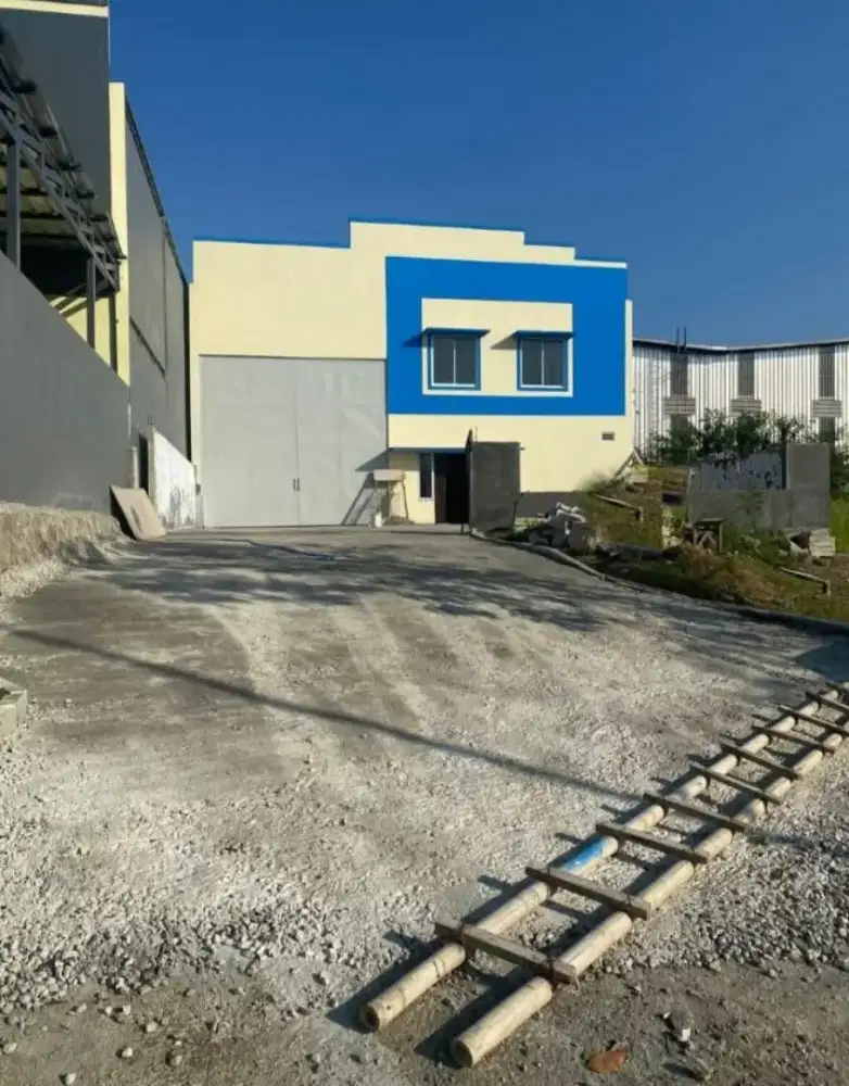 Gudang di Kawasan Industri Delta Silicon 5 Cikarang Pusat