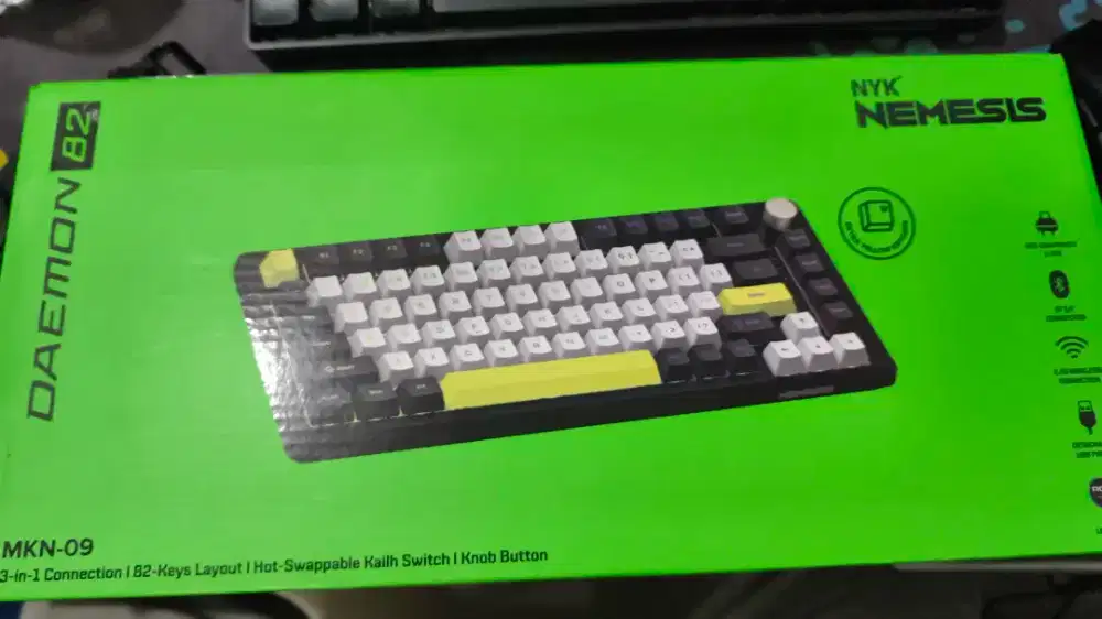 Keyboard Mechanic Daemon82 Lengkap