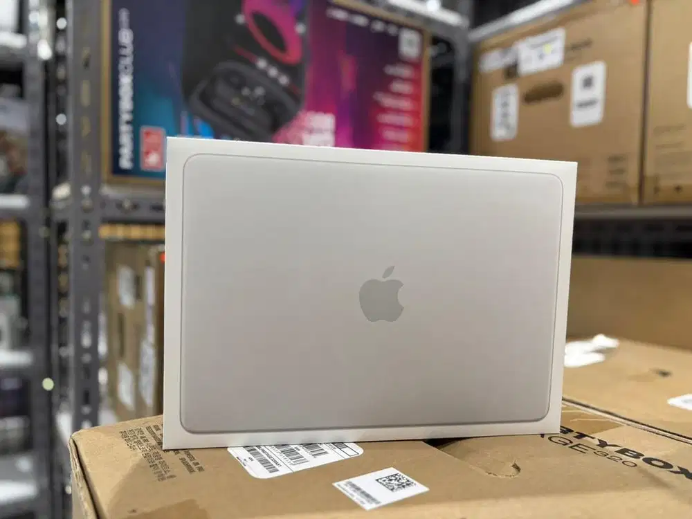 PROMO MACBOOK NEO 13 8/512GB SILVER