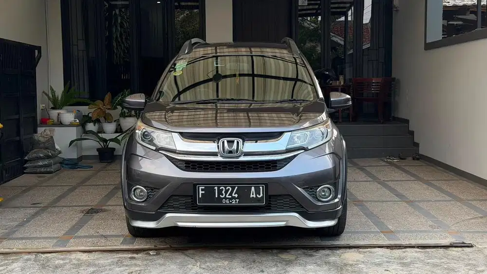 Jual Honda Brv 1.5 Prestige CVT CKD 2017