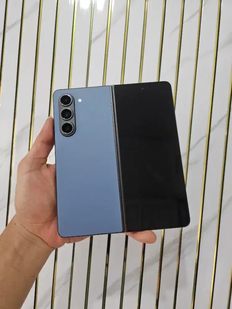 JUAL MURAH SAMSUNG Z FOLD 5 512GB BLUE RESMI SEIN (-layar dalam)