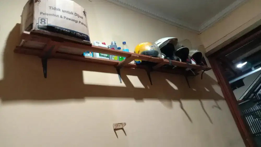 Rak gantung serbaguna