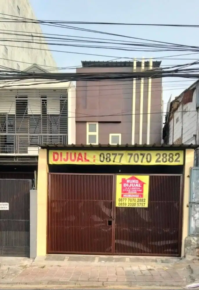 DIJUAL RUKO 2.5 Lantai, LT120/LB180m2